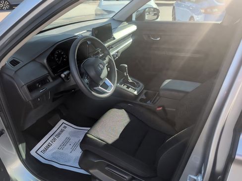 Used 2023 Honda CR-V LX image 11