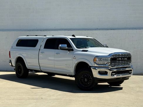 Used 2022 RAM 3500 Limited image 1