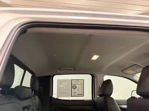 Used 2025 Ford Ranger Lariat w/ Advanced Towing Package image 16