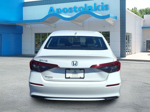 Certified 2023 Honda Civic EX image 4
