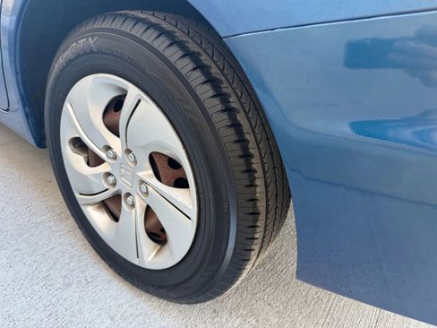 Used 2015 Honda Civic LX image 7