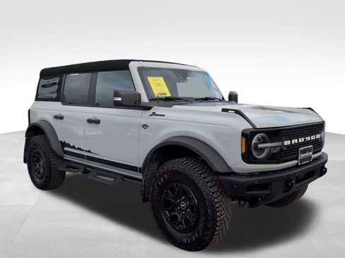 Used 2024 Ford Bronco Wildtrak image 1