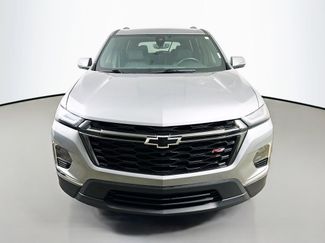 Used 2023 Chevrolet Traverse RS FWD video 2
