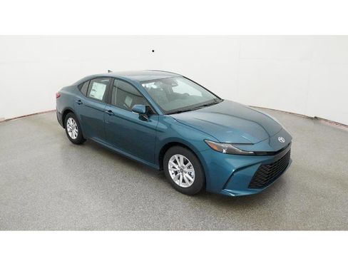 New 2026 Toyota Camry LE image 13