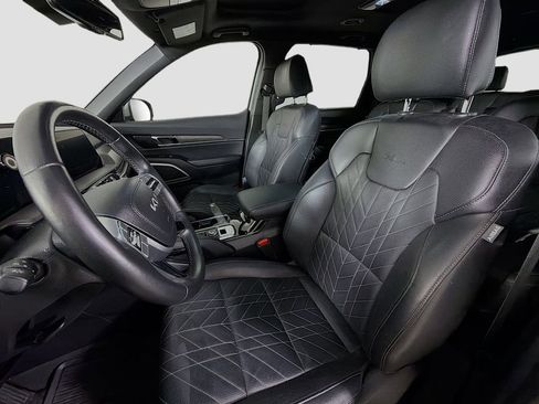 Used 2023 Kia Telluride EX X-Line image 12