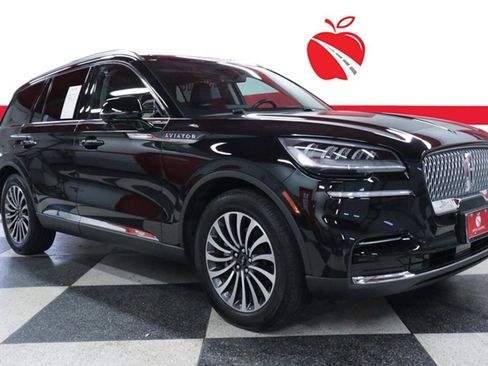 Used 2022 Lincoln Aviator Reserve w/ Equipment Group 201A RWD image 1