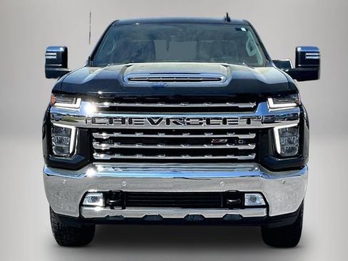 Used 2022 Chevrolet Silverado 2500 LTZ w/ LTZ Plus Package AWD/4WD image 3