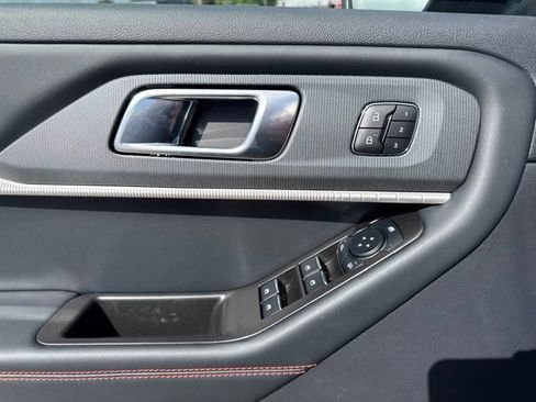 New 2026 Ford Explorer ST-Line w/ ST-Line Street Pack AWD/4WD image 20