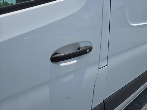 Used 2022 Mercedes-Benz Sprinter 2500 image 15
