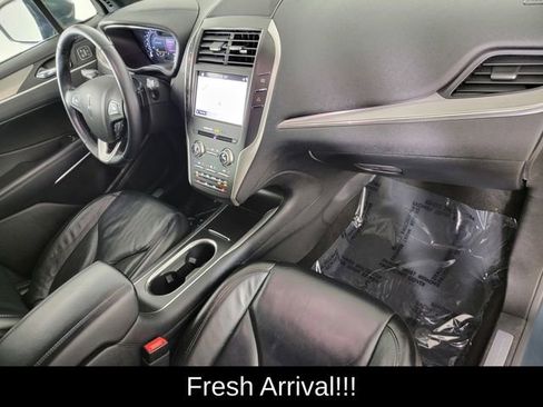 Used 2019 Lincoln MKC Select w/ Select Plus Package AWD/4WD image 20