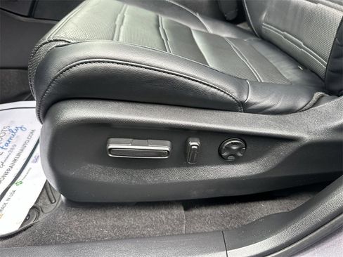 Used 2022 Honda CR-V EX-L image 12