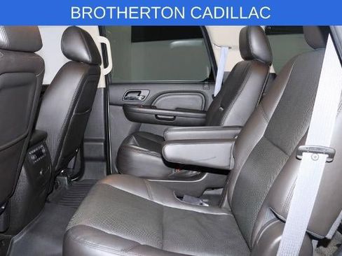 Used 2014 GMC Yukon Denali image 30