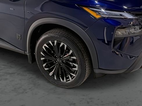 New 2026 Nissan Rogue SV AWD/4WD image 14