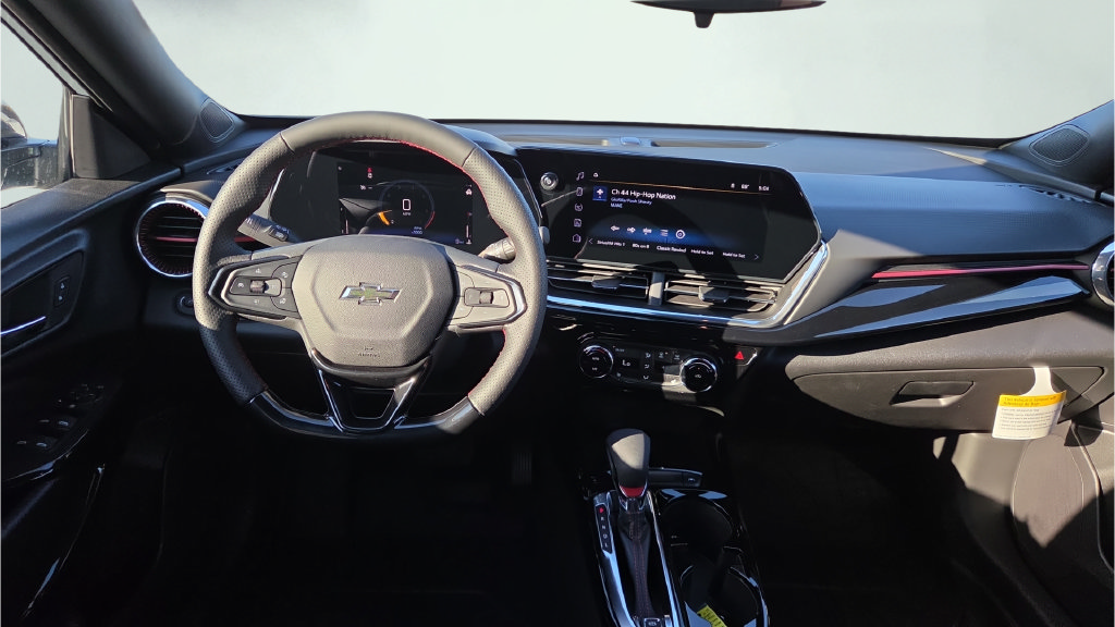 New 2026 Chevrolet Trax RS FWD image 22