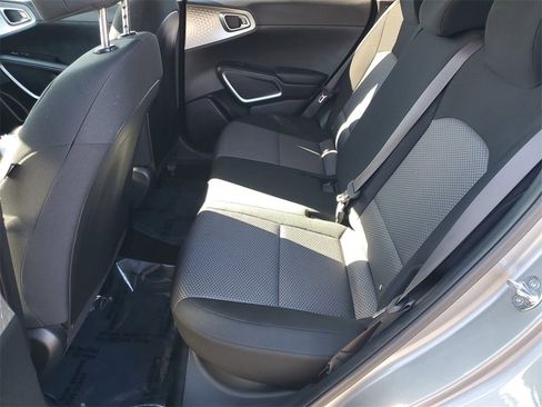 Used 2024 Kia Soul LX w/ Option Group 015 image 21