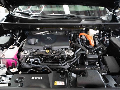 Used 2025 Toyota RAV4 Limited w/ Advanced Technology Package image 33