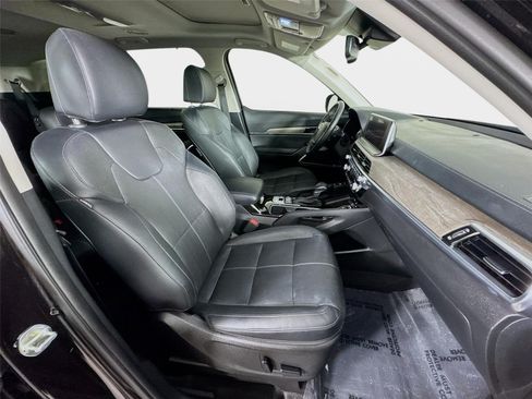 Certified 2022 Kia Telluride EX w/ EX Premium Package AWD/4WD image 31