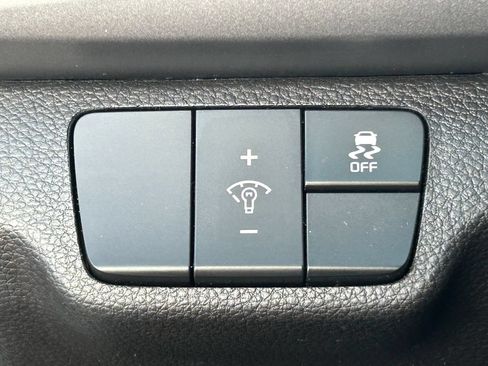 Used 2023 Kia Rio S FWD image 20