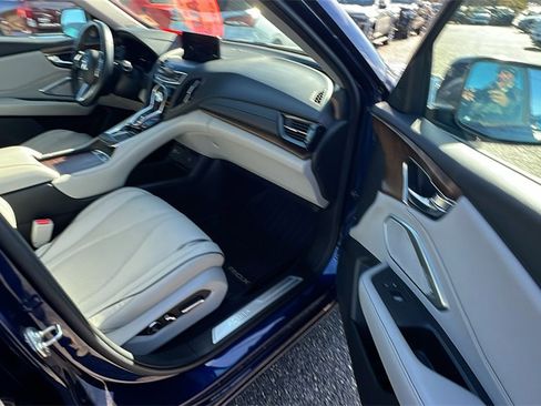 Used 2019 Acura RDX AWD w/ Advance Package image 18