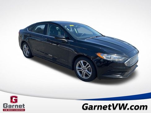 Used 2018 Ford Fusion SE w/ Fusion SE Technology Package image 7