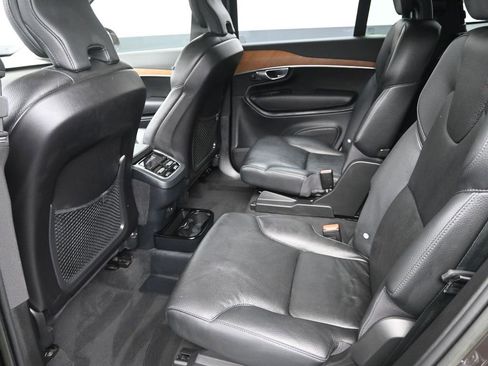 Used 2023 Volvo XC90 B6 Plus image 15