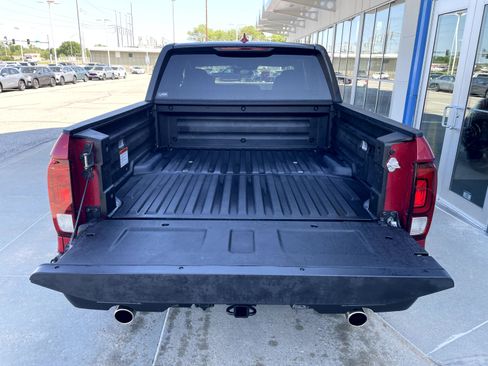 Certified 2025 Honda Ridgeline Sport image 9