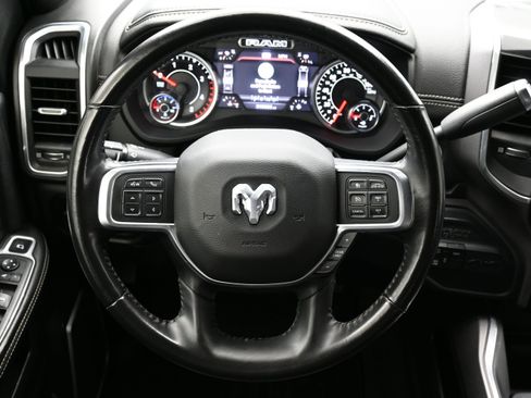 Used 2020 RAM 2500 Laramie w/ Night Edition AWD/4WD image 15
