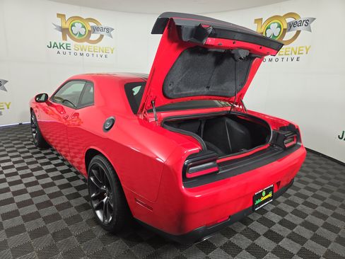 Used 2022 Dodge Challenger R/T Scat Pack w/ Shaker Package image 30