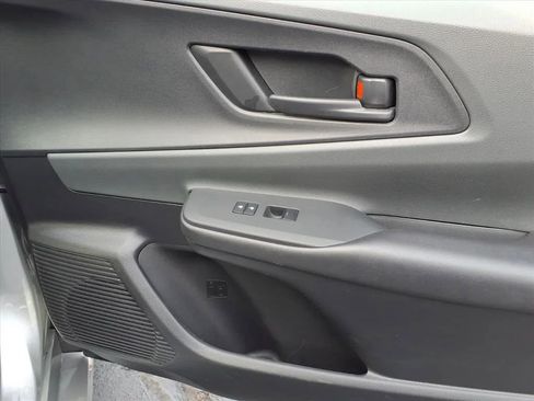 Used 2024 Toyota Prius LE image 10