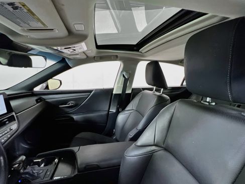 Used 2024 Lexus ES 350 w/ Premium Package FWD image 21