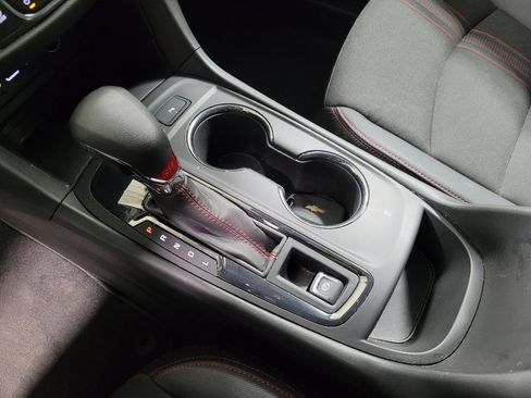 Used 2023 Chevrolet Equinox RS FWD image 26