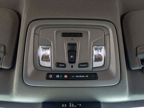 Used 2024 Chevrolet Silverado 1500 LT Trail Boss w/ Convenience Package II AWD/4WD image 28