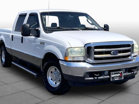 Used 2004 Ford F250 XL RWD image 2