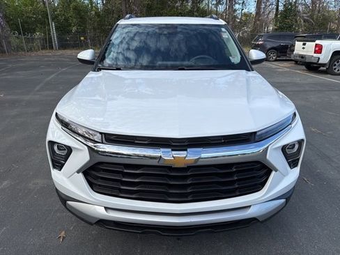 Used 2025 Chevrolet TrailBlazer LT image 8