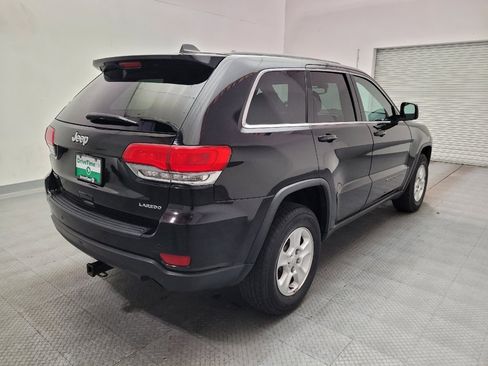 Used 2017 Jeep Grand Cherokee Laredo AWD/4WD image 9