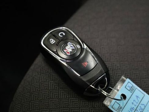Used 2023 Buick Encore GX Preferred w/ Cold Weather Comfort Package image 29