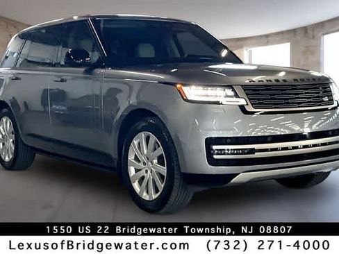 Used 2024 Land Rover Range Rover Long Wheelbase SE AWD/4WD image 1
