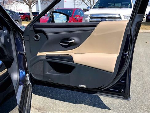 Used 2020 Lexus ES 350 w/ Premium Package image 23