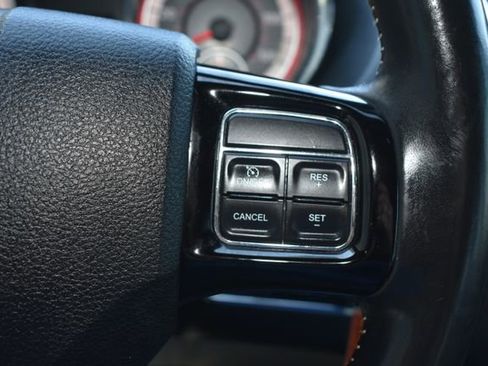 Used 2019 Dodge Grand Caravan SXT FWD image 23