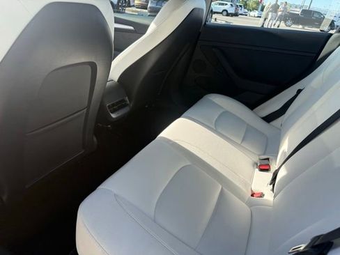 Used 2022 Tesla Model 3 Long Range AWD/4WD image 18