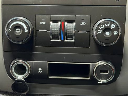 Used 2010 Chevrolet Tahoe LS AWD/4WD image 34