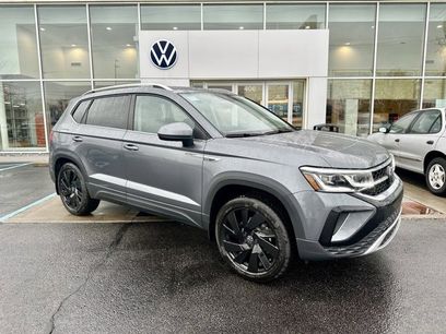 New 2024 Volkswagen Taos SEL