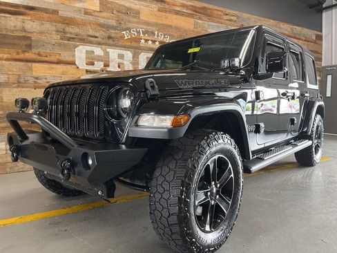 Used 2022 Jeep Wrangler Unlimited Sport image 16