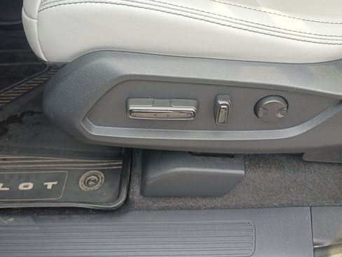 Used 2023 Honda Pilot Touring image 20
