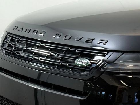 Used 2026 Land Rover Range Rover Evoque Dynamic SE AWD/4WD image 13