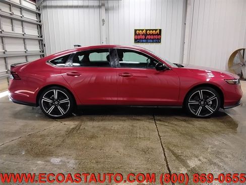 Used 2023 Honda Accord Sport image 5
