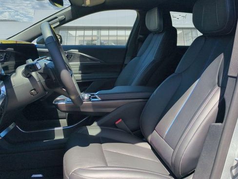 New 2026 Cadillac Lyriq Sport AWD/4WD image 10