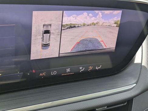 Used 2025 Buick Envision Preferred image 24