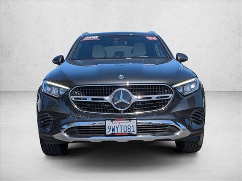 Certified 2026 Mercedes-Benz GLC 300 image 2