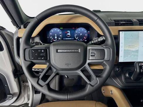 New 2026 Land Rover Defender 110 X-Dynamic SE image 12